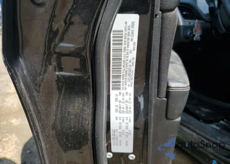 2015 Jeep Cherokee Sport из США, поврежденный, VIN 1C4PJLAB2FW637118